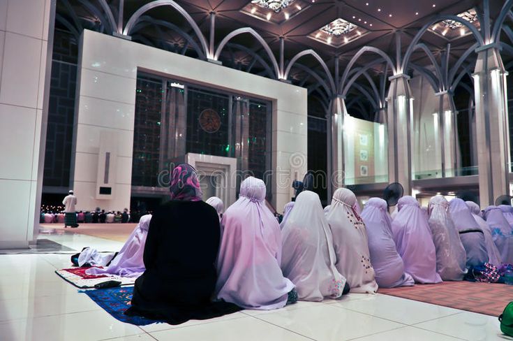 What is Namaz and How to perform Namaz for women?
