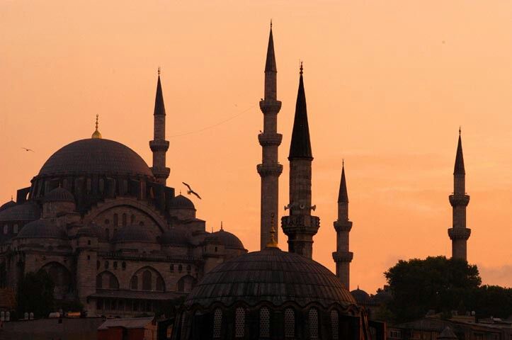 The Opening Oaths in Surah Al-Fajr